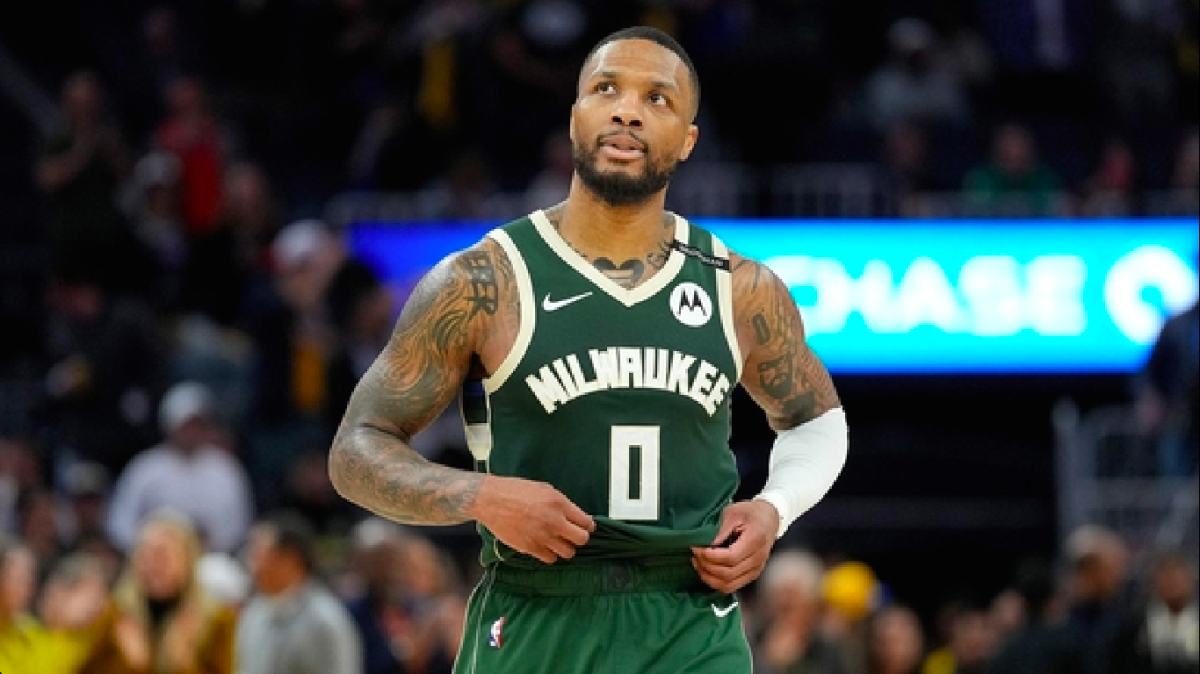 Lillard diagnosed with blood clot