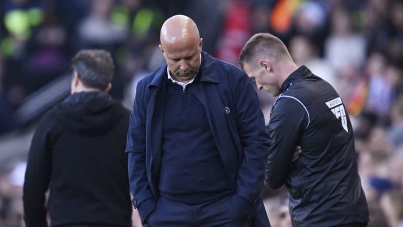 Liverpool's Title Hopes Dented by Defensive Errors in Shock Fulham Loss