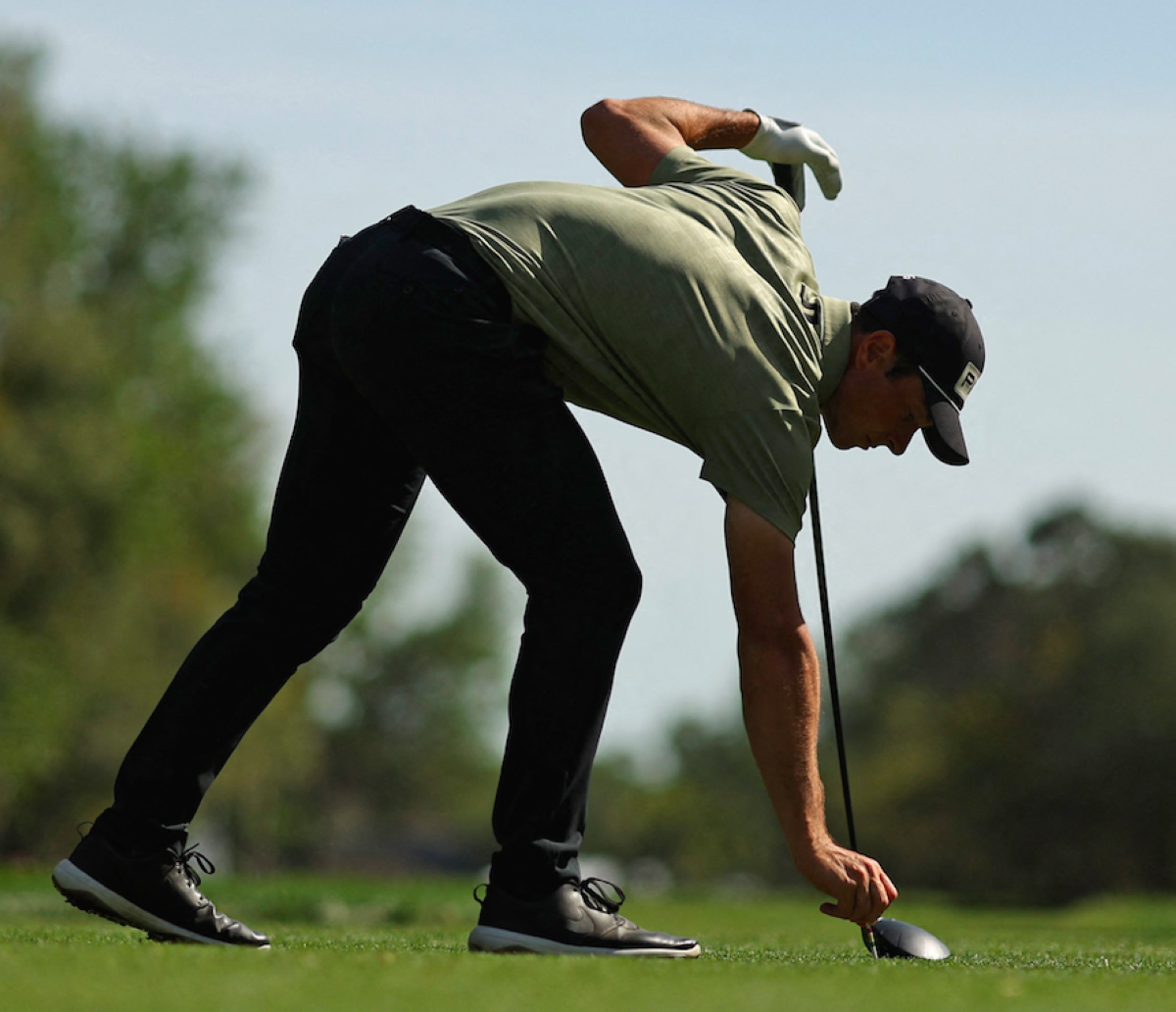 Hovland grabs share of Valspar lead