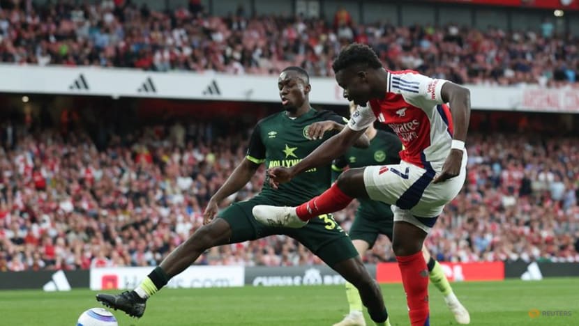 Premier League Shakeup: Arsenal's Stumble Boosts Liverpool's Lead as Manchester City Dominates