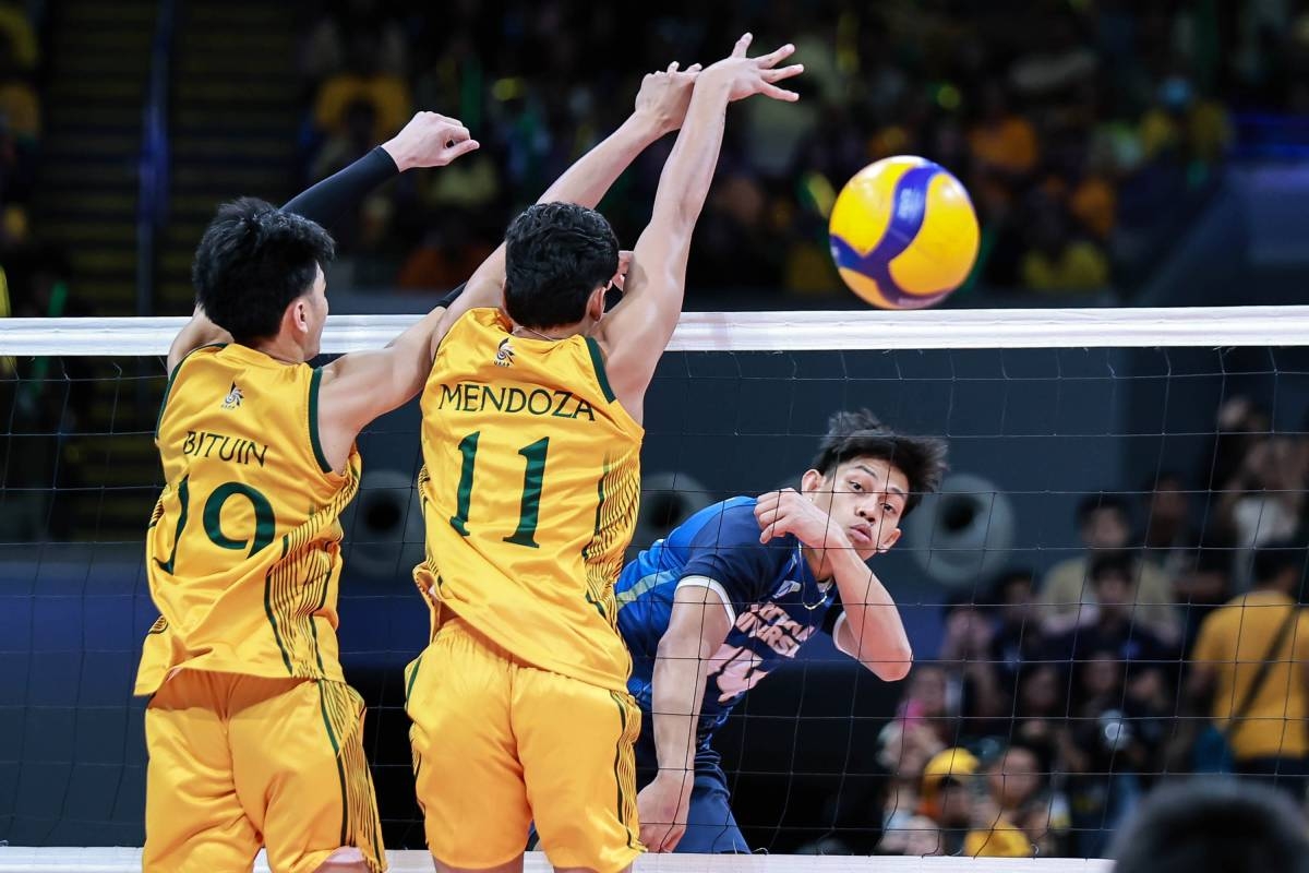 Record-Breaking Crowd Fuels Hope for Men's Volleyball Future, Says Coach Alinsunurin