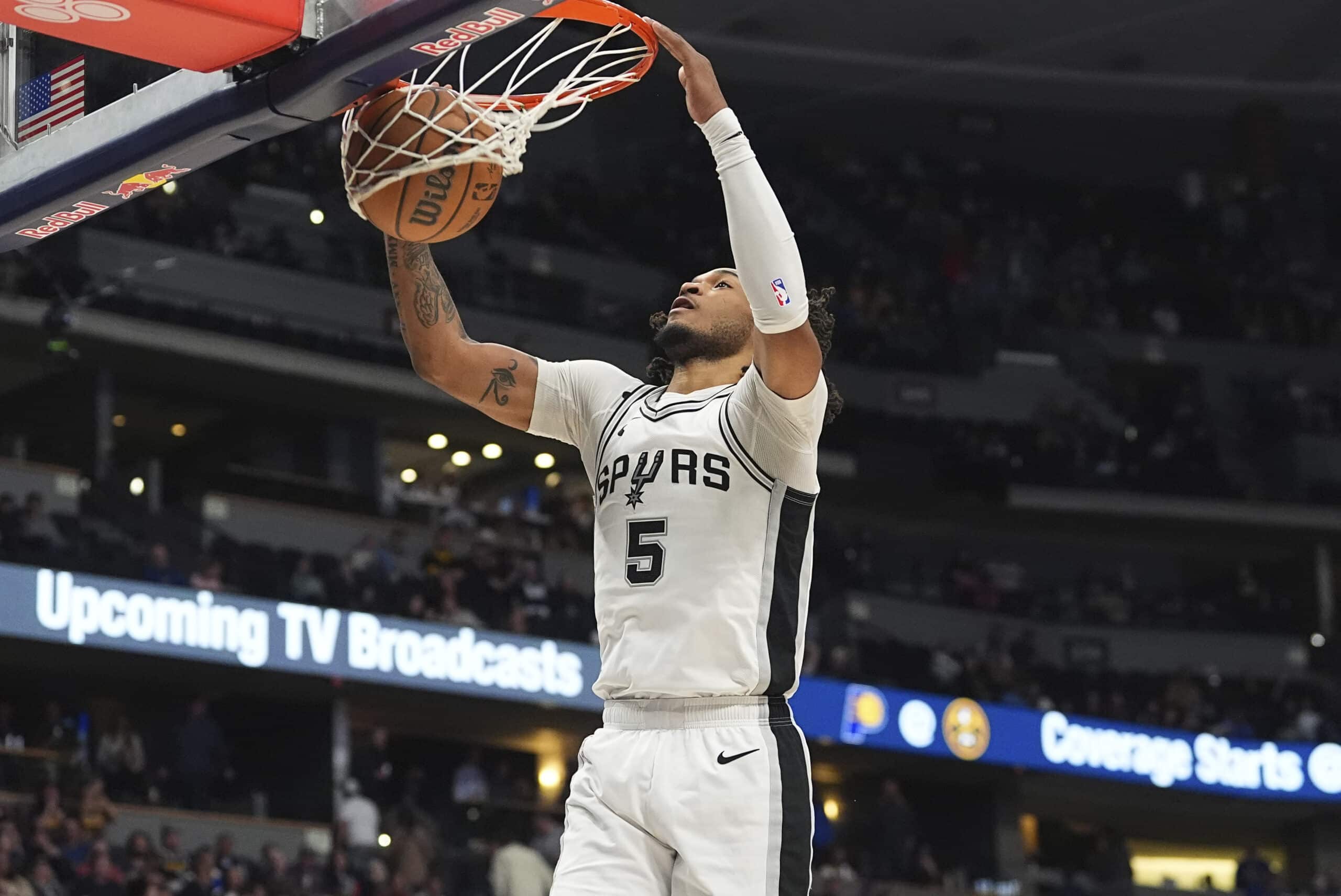 Stephon Castle: San Antonio Spurs' Rookie Sensation Unanimously Selected for NBA All-Rookie Team