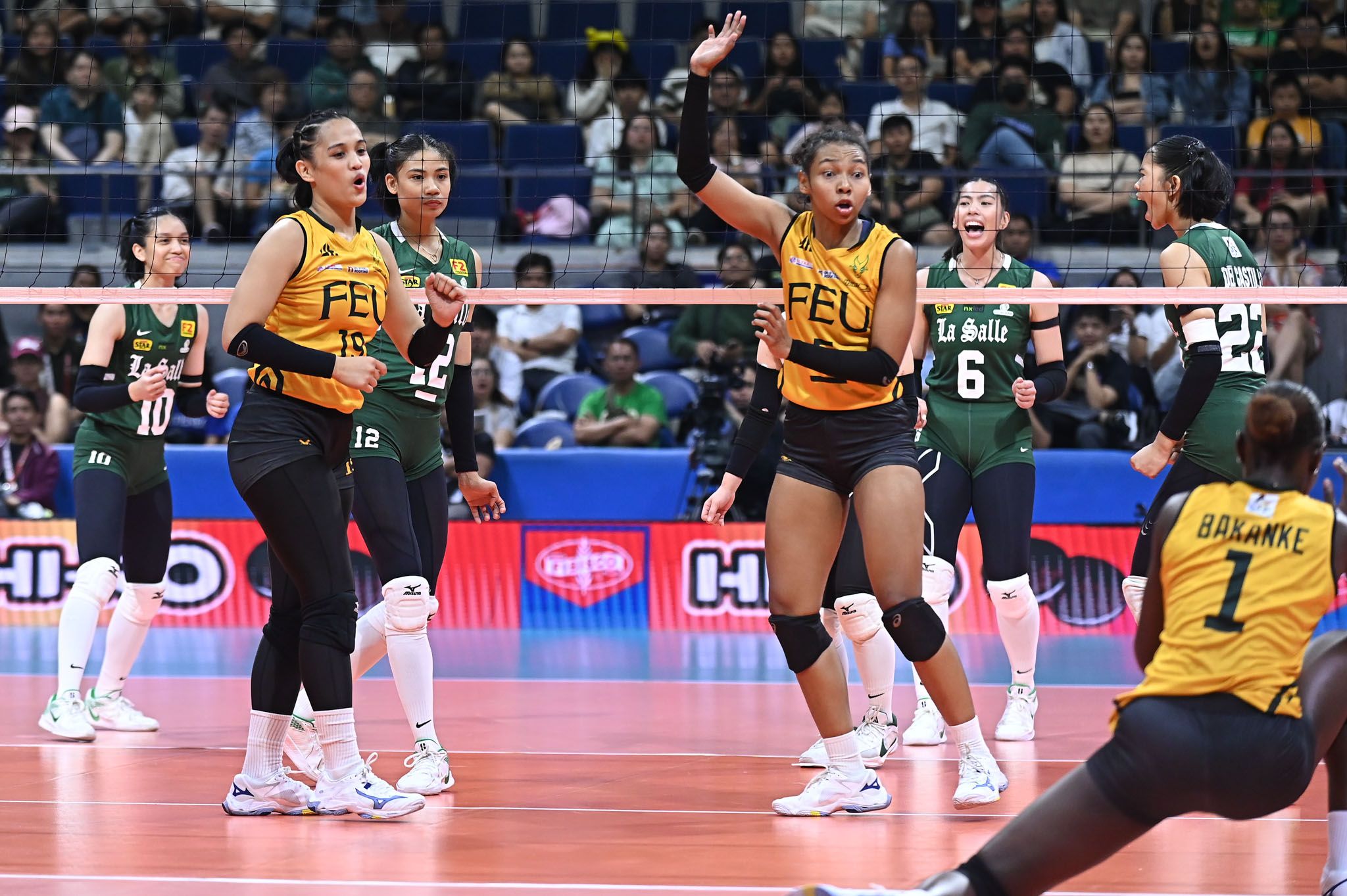 UAAP Volleyball Showdown: La Salle and FEU Battle for Semifinal Edge