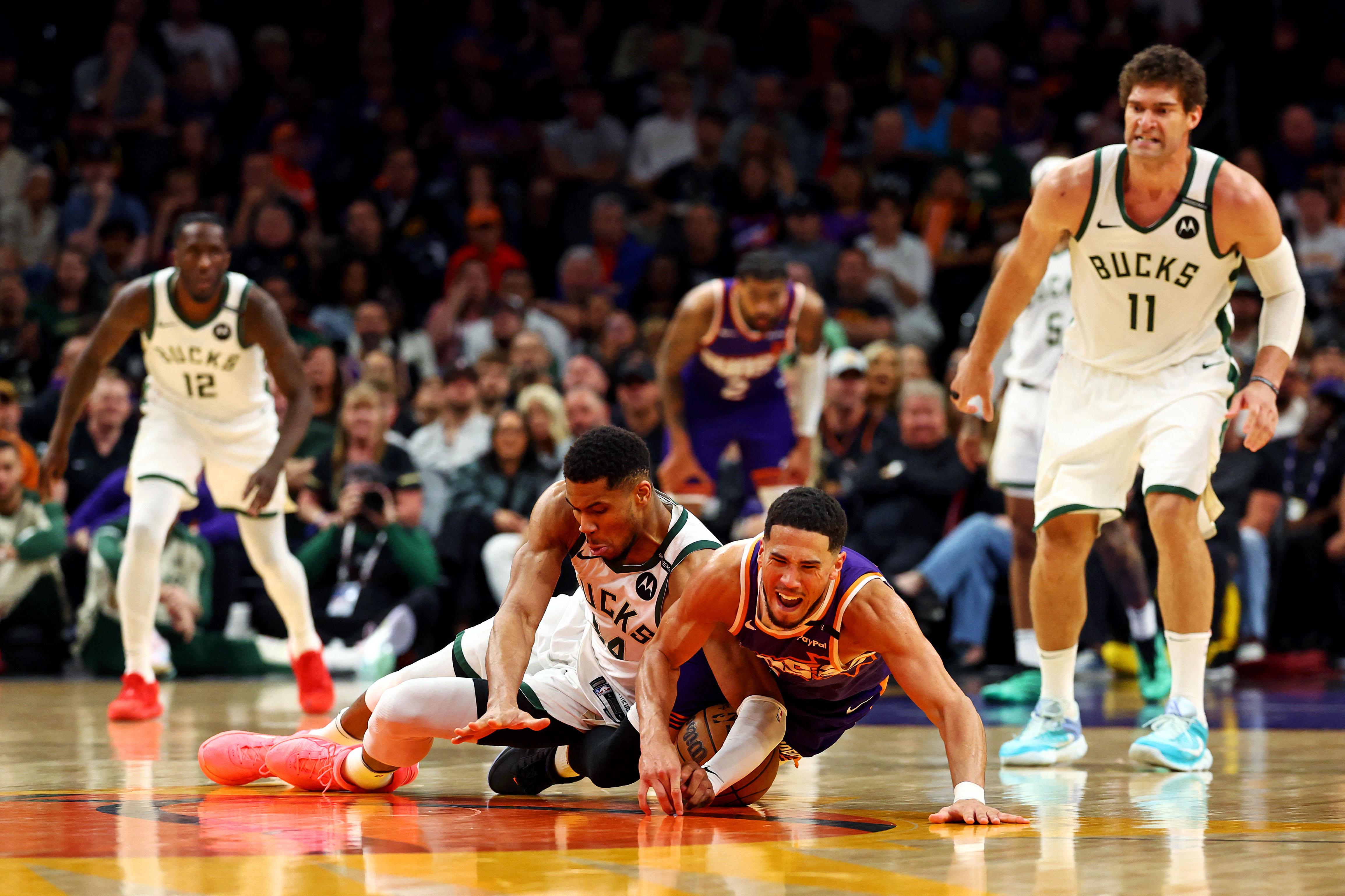 NBA: Devin Booker's late bucket lifts Suns over Bucks