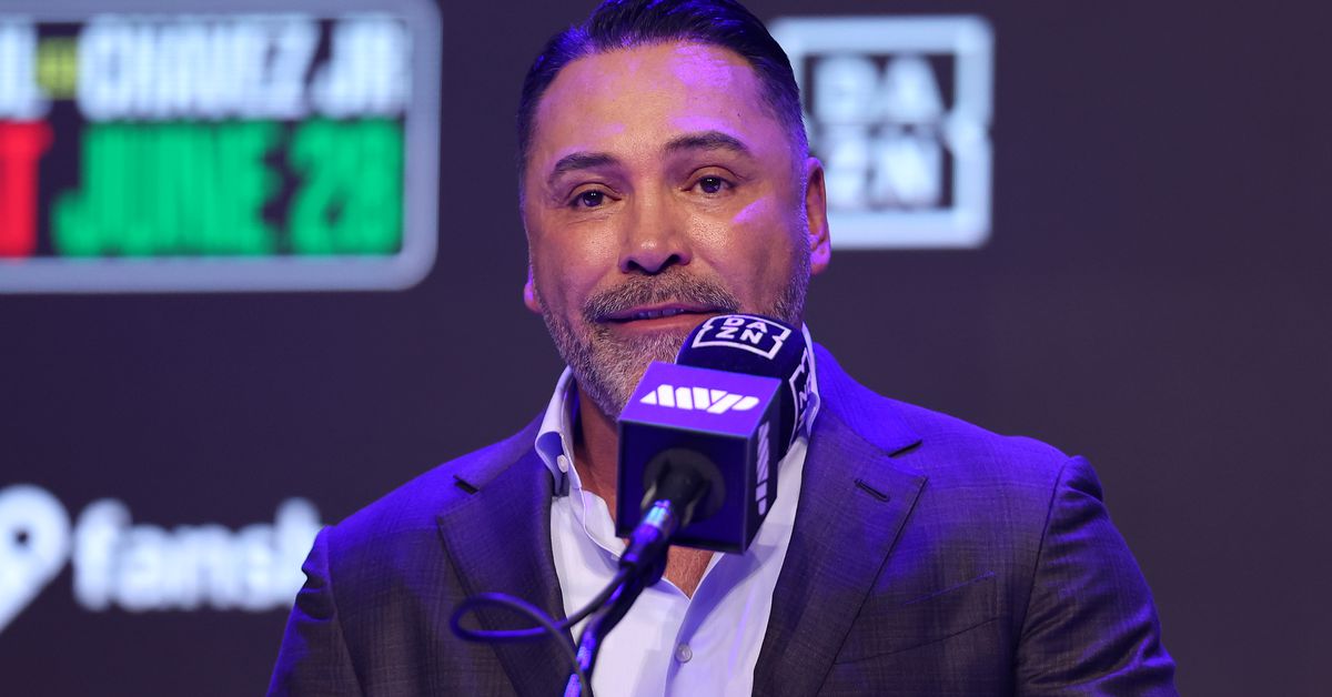 Oscar De La Hoya Unleashes Fury on Boxing Media, Canelo vs Crawford, and Dana White's Role