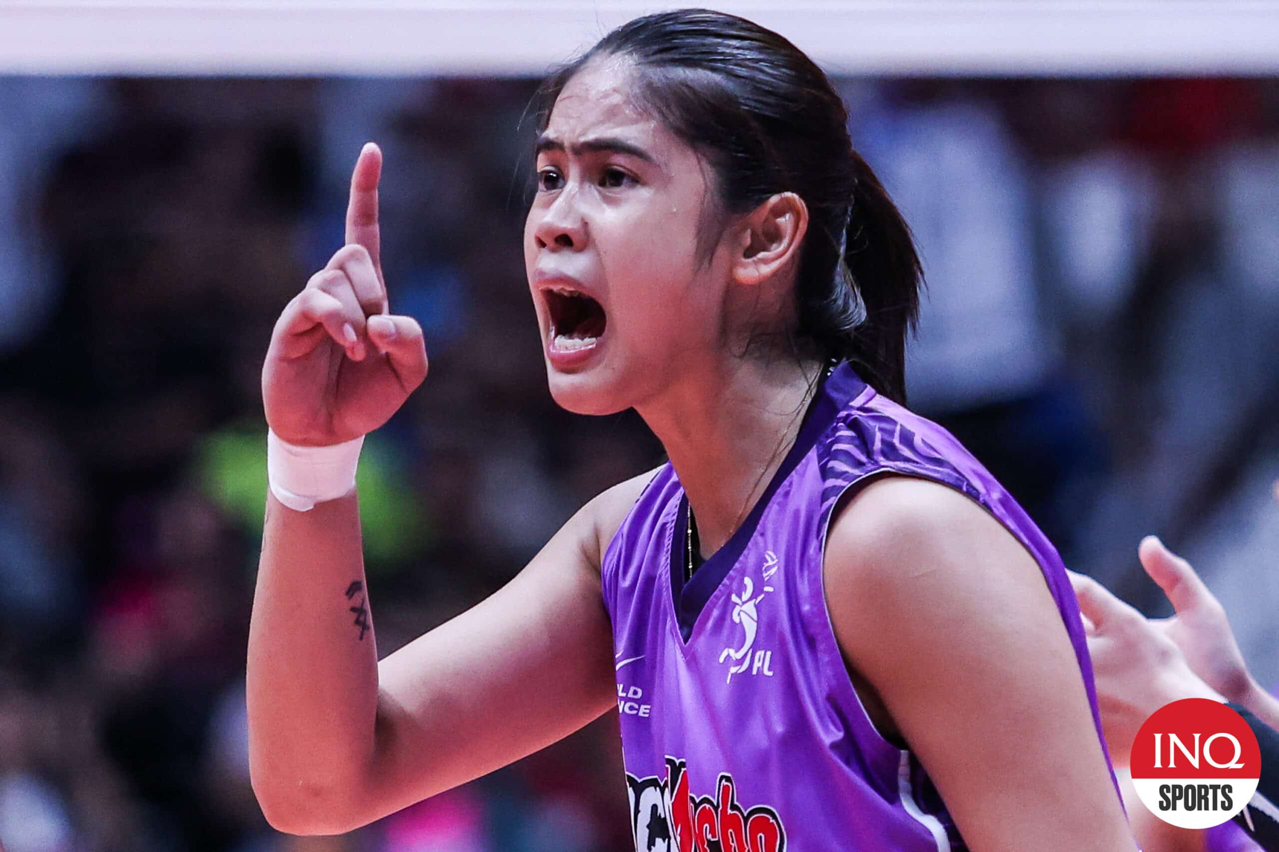 Deanna Wong Crowned Fan Favorite at PVL Awards, Outshines Volleyball Stars