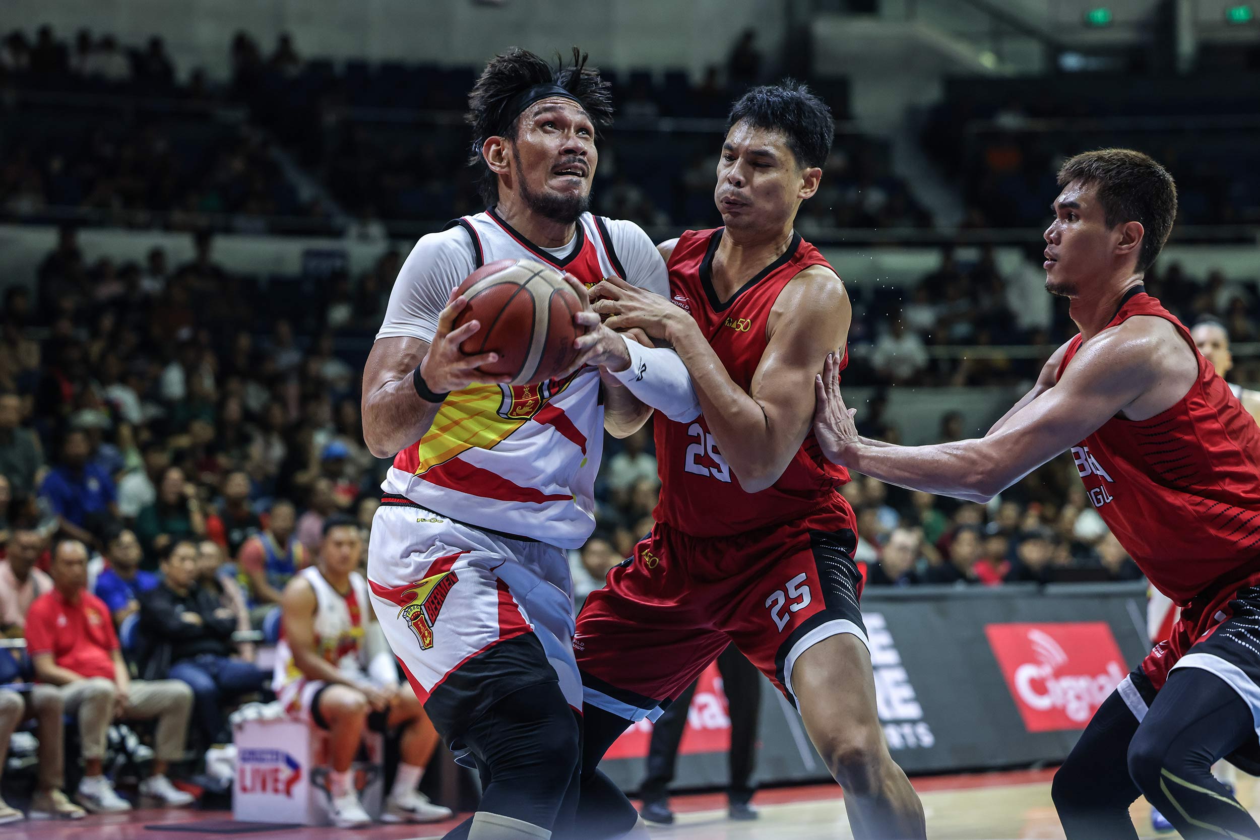San Miguel Aims to Crush TNT's Grand Slam Hopes in PBA Showdown