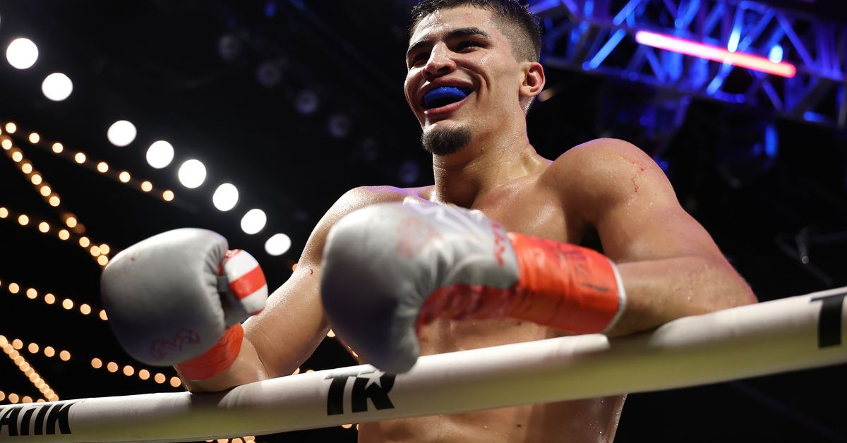 ‘Fundora is the next target’: Zayas eyes mandatory title shot