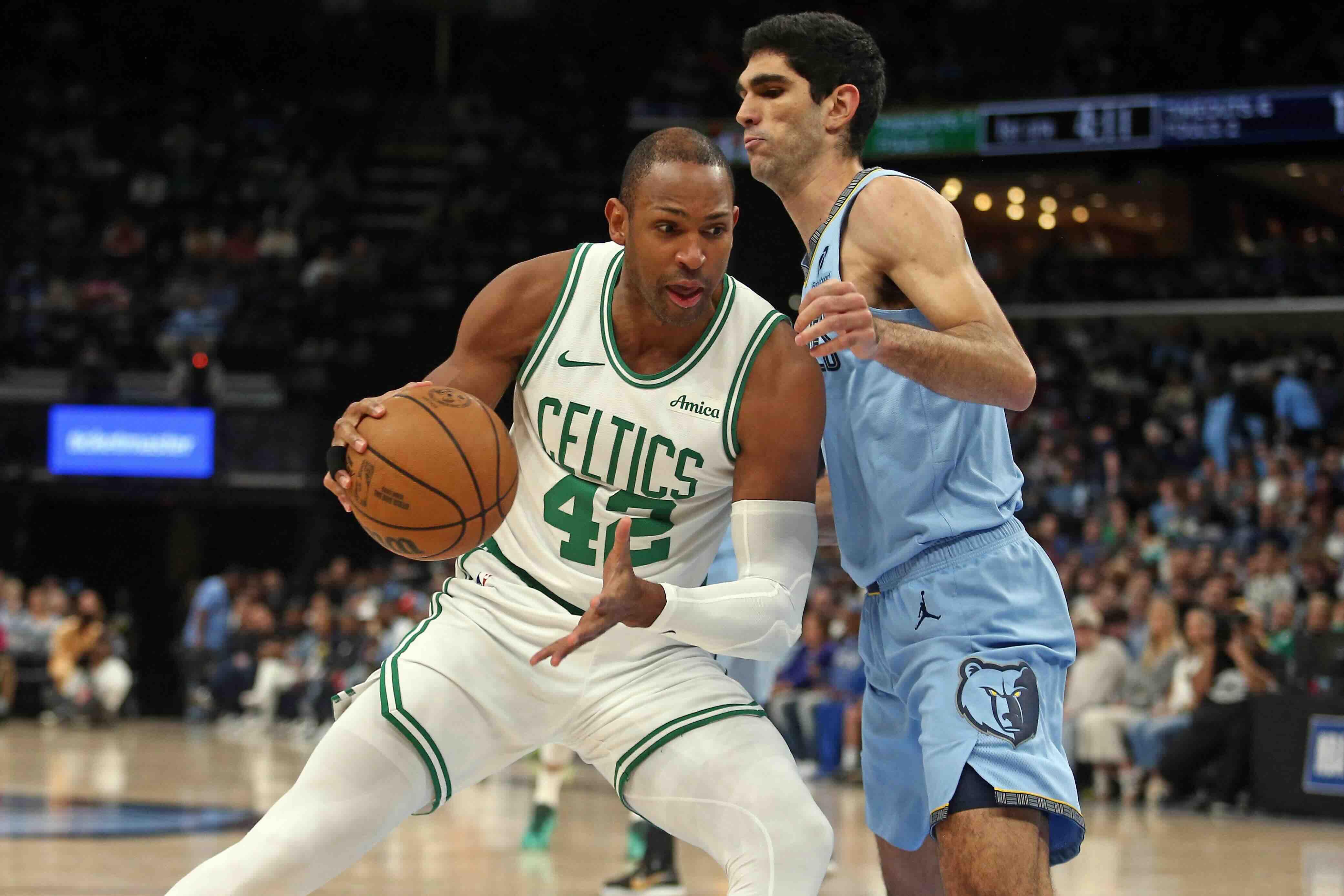 Horford's 26 Points Lead Celtics to Victory Over Grizzlies, Extending Winning Streak