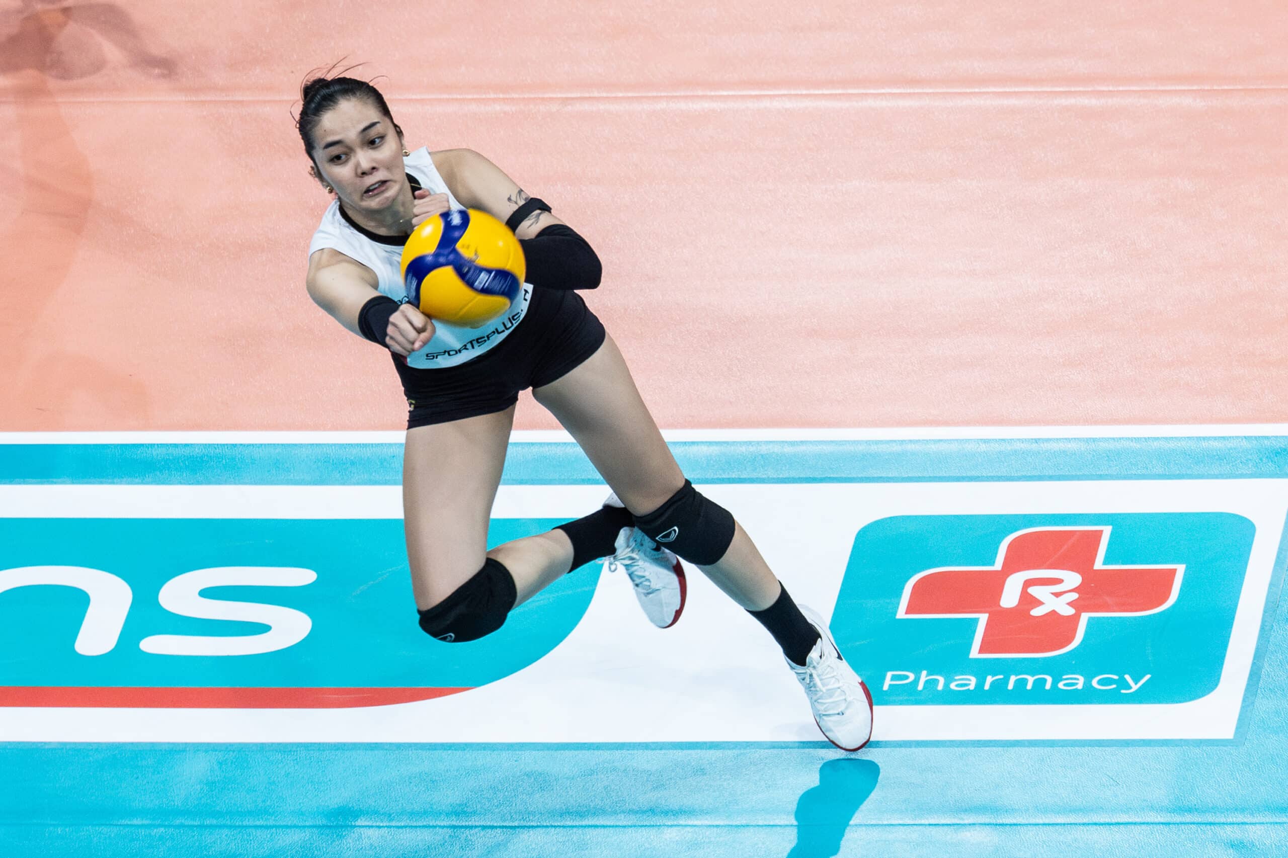 Erika Santos Switches Teams to Cignal HD Spikers, Aiming for PVL Championship