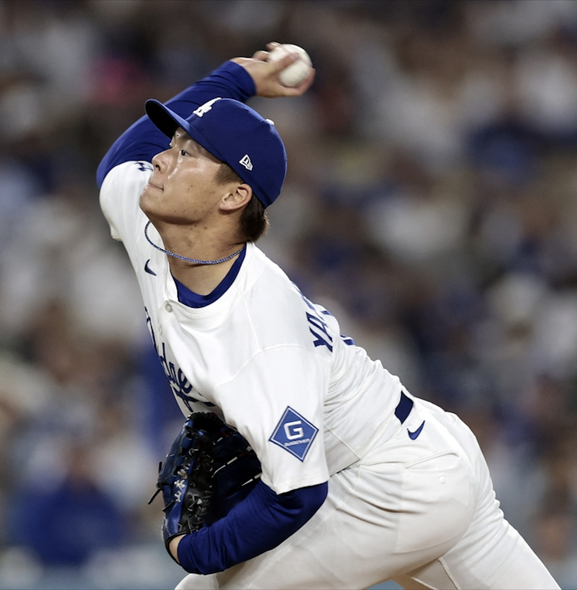 Yamamoto's Stellar Performance Leads Dodgers to Victory Over Cubs