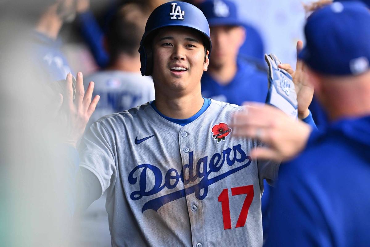 Ohtani's Leadoff Homer Sparks Dodgers' Victory Against Guardians