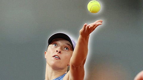 Iga Swiatek Overcomes Rain and Alexandrova to Reach Bad Homburg Open Semifinals