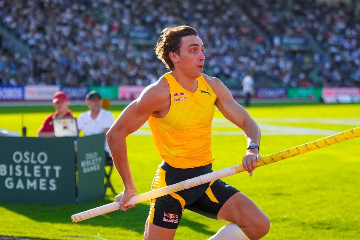 Armand Duplantis Shatters Pole Vault World Record in Stockholm with 6.28m Leap