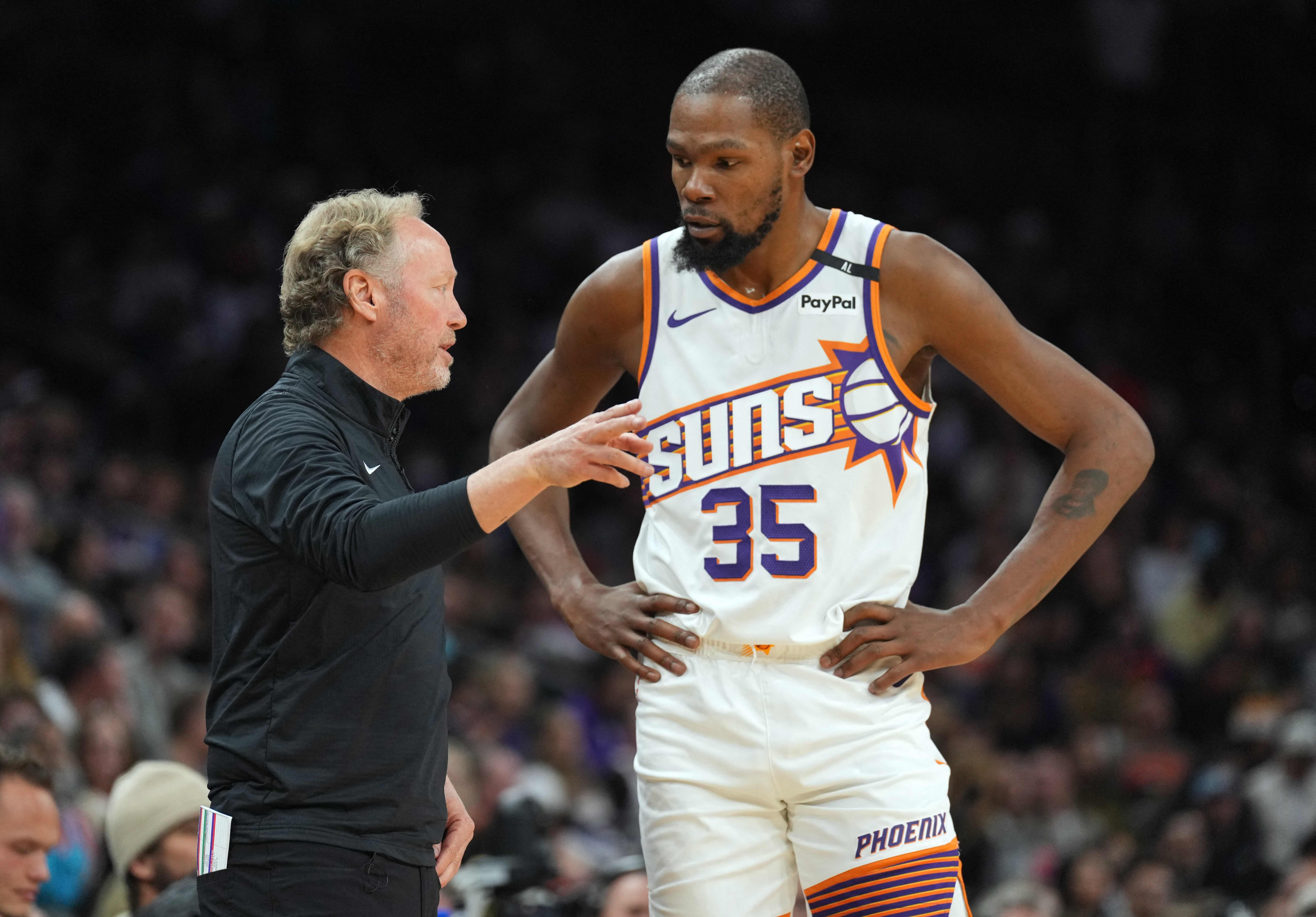 Phoenix Suns Dismiss Mike Budenholzer After Disappointing Season
