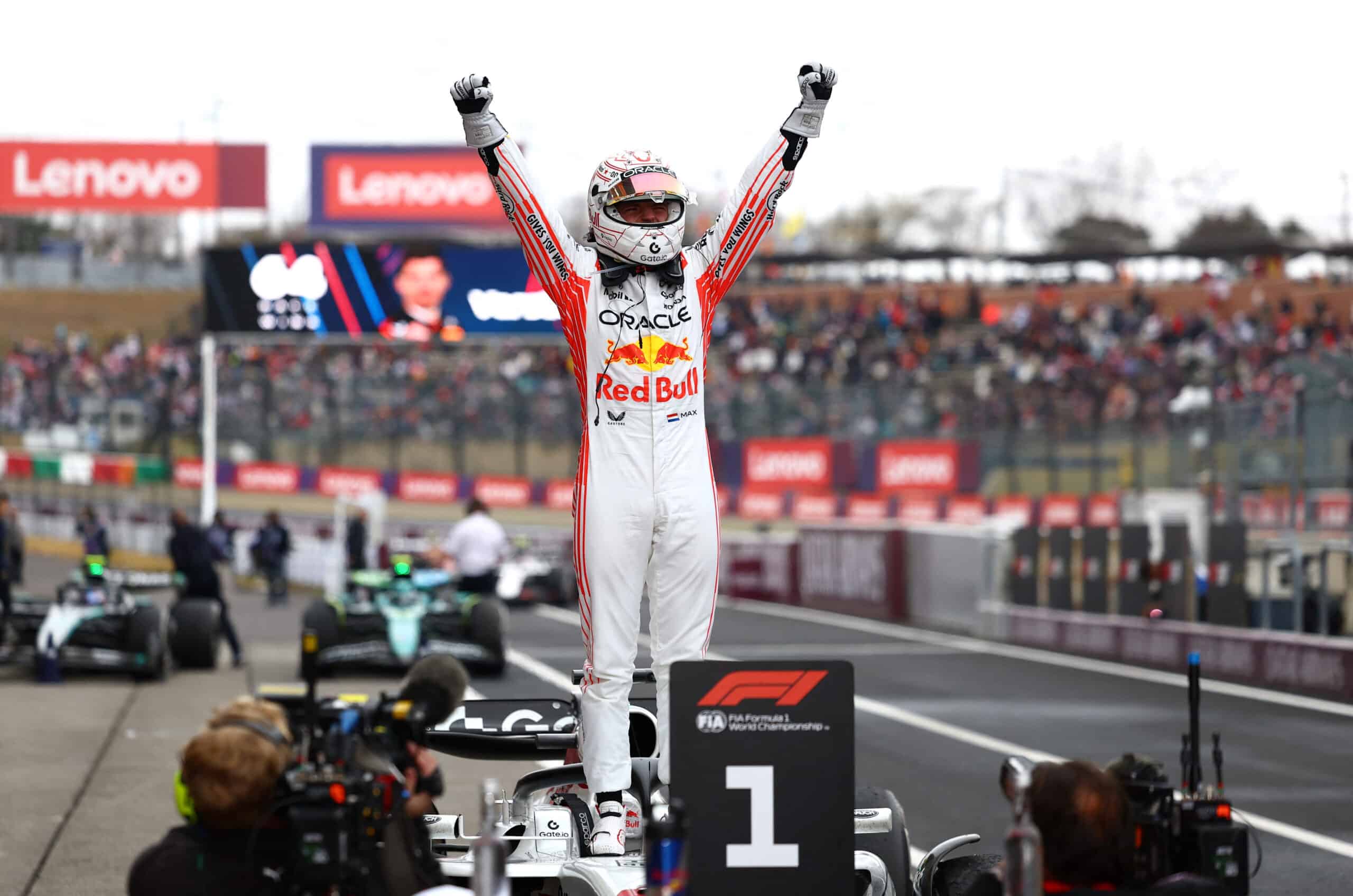 Max Verstappen Dominates Japanese Grand Prix for Fourth Consecutive Victory at Suzuka