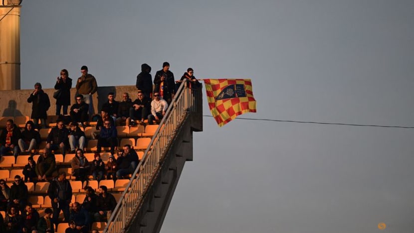 Serie A Match Postponed in Tribute to Long-Serving Lecce Physiotherapist