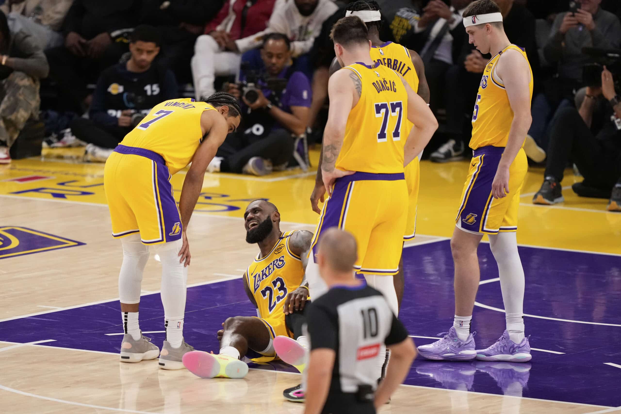 Lakers Set for Major Overhaul After Early Playoff Exit