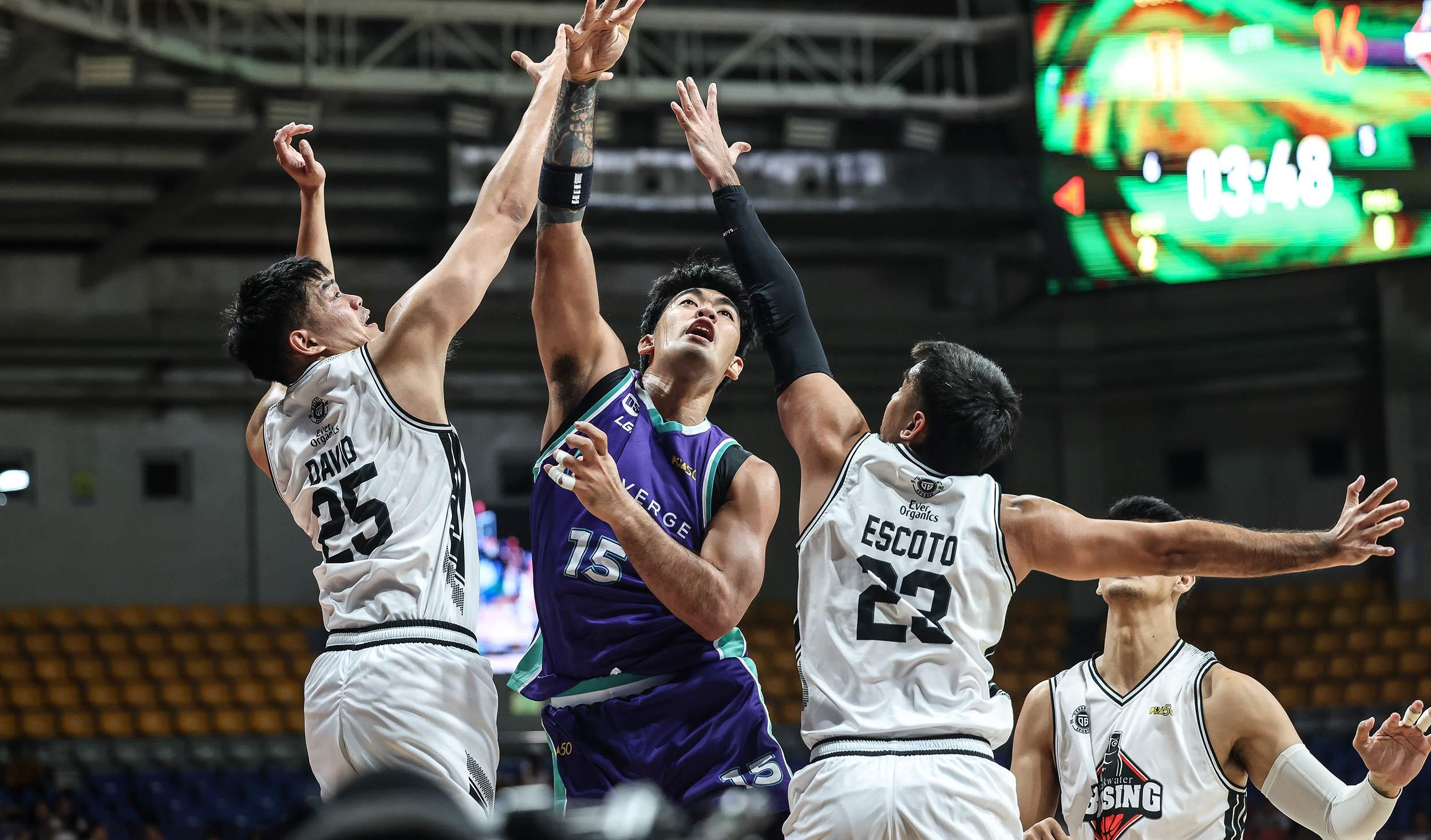 Converge FiberXers Crush Blackwater Bossing with Dominant Defense in PBA Season 49