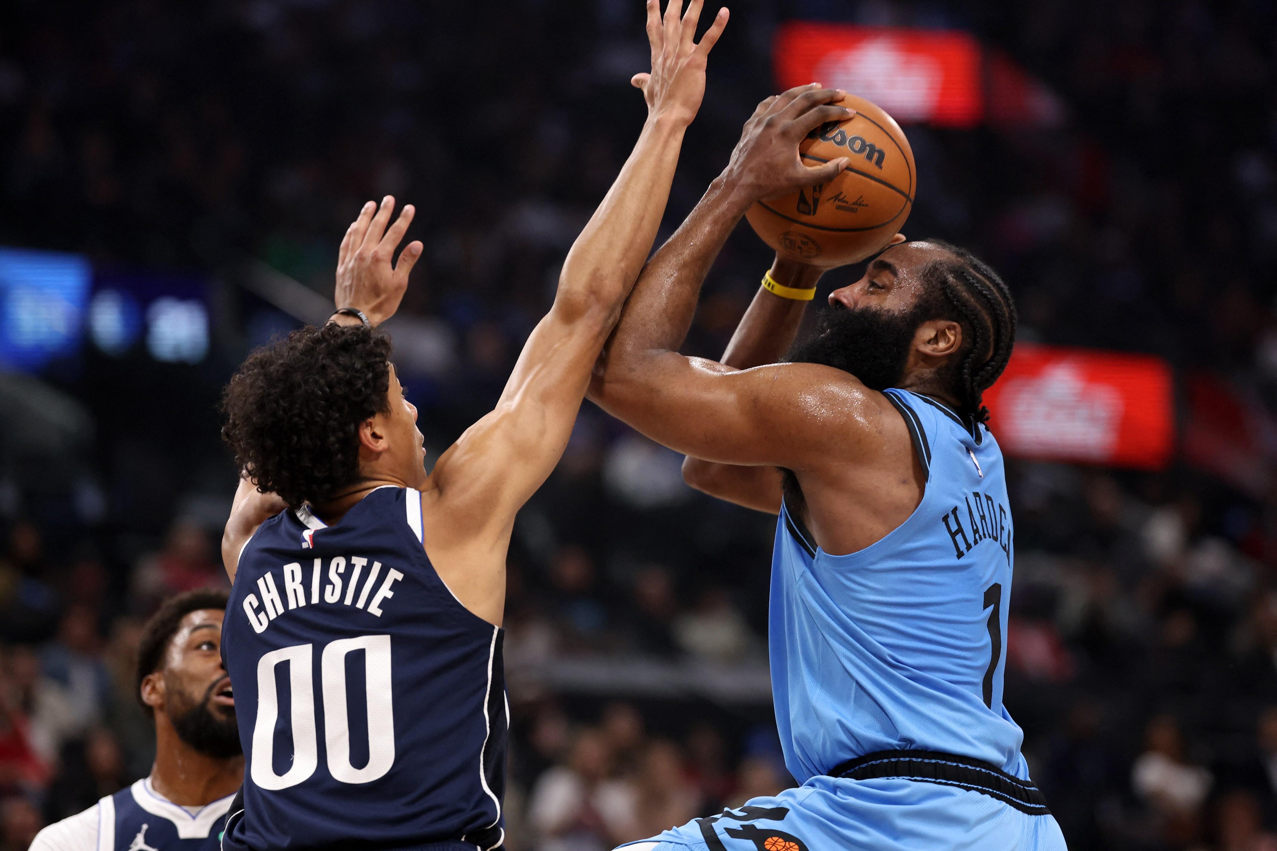 Clippers Dominate Mavericks with Harden and Leonard Leading the Charge