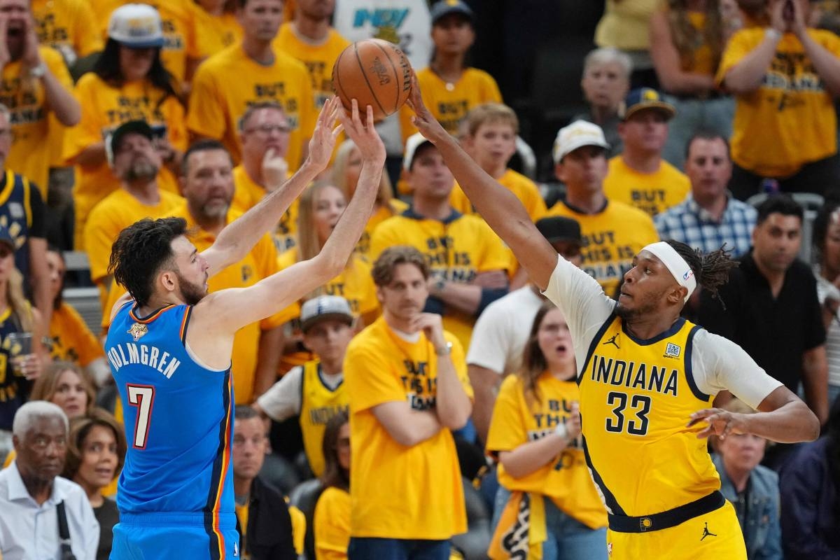 Pacers Surge Ahead in NBA Finals with Haliburton and Bench Dominance