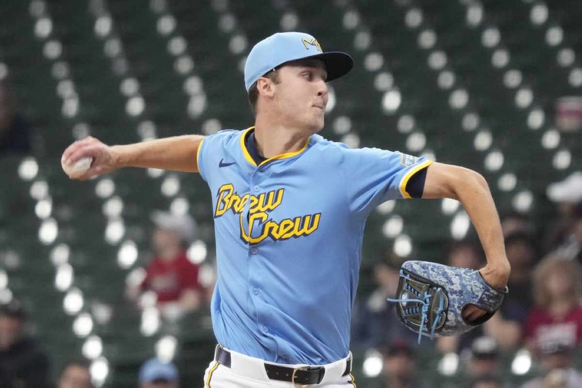 Milwaukee Brewers Crush Cardinals 6-0 with Misiorowski's Stellar Debut