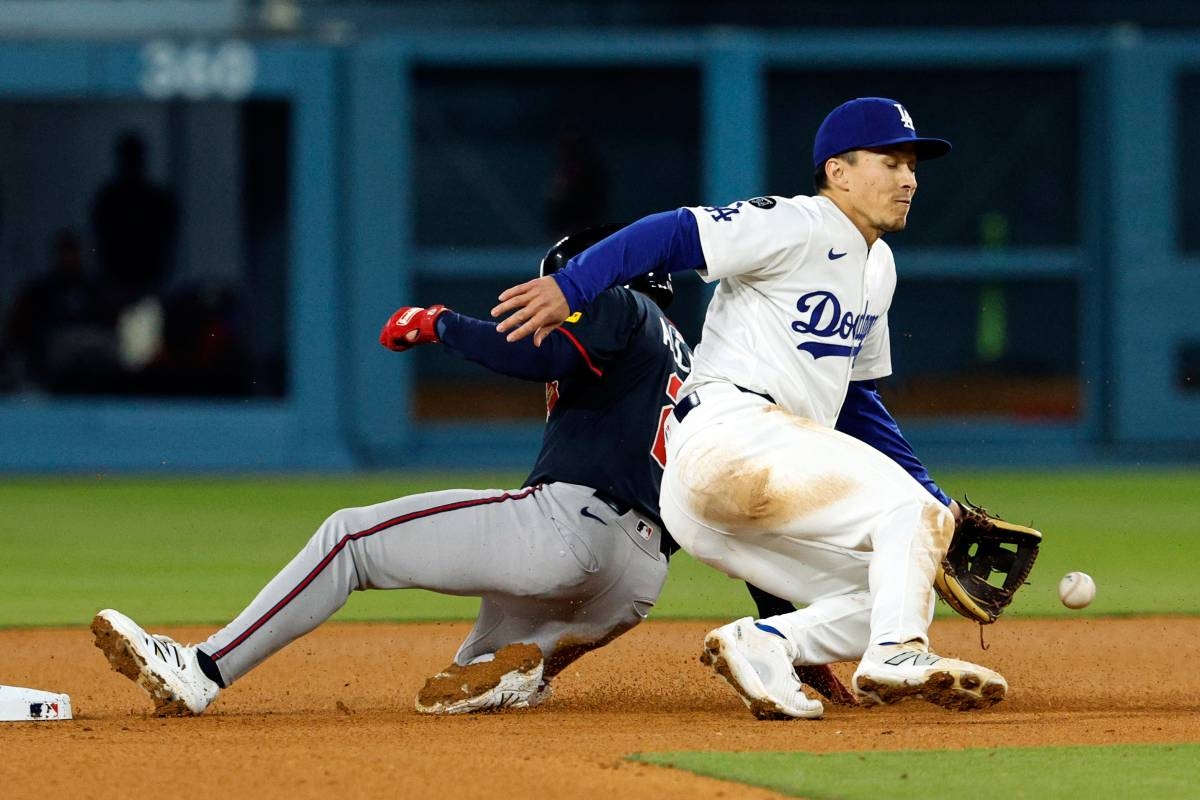 Dodgers Dominate Braves, Maintain Perfect Record with May's Return and Betts' Power