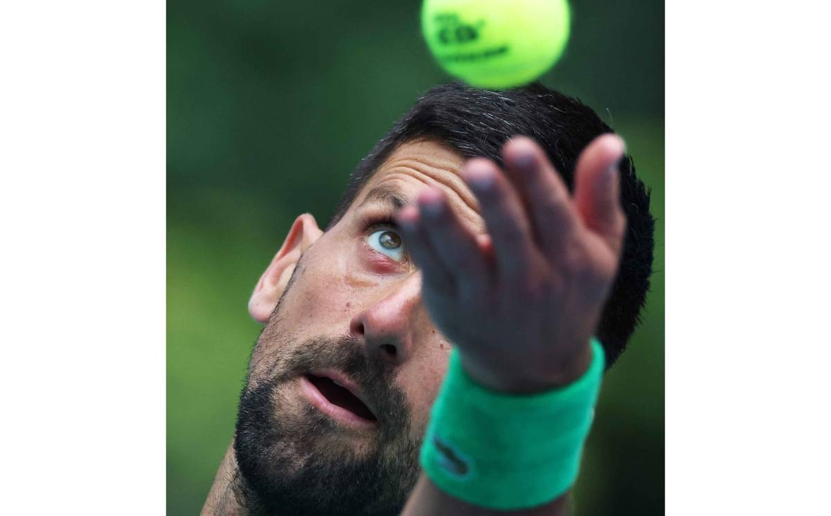 Novak Djokovic battles Mensik, eyes 100th title