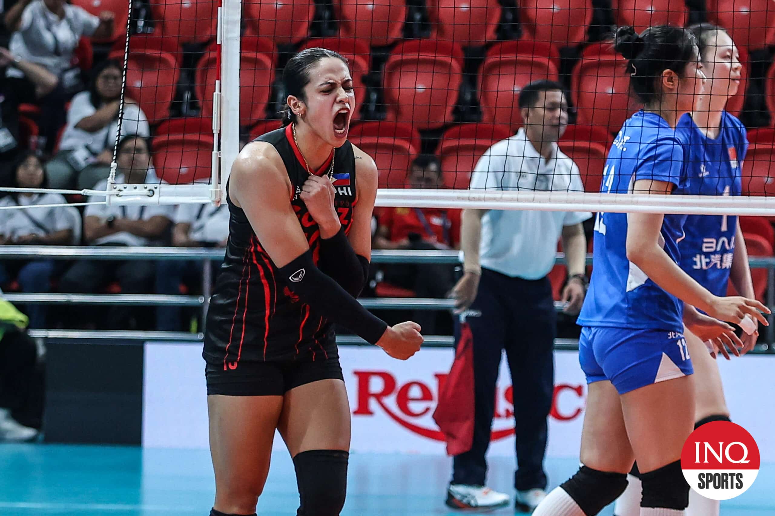 Brooke Van Sickle Celebrates Petro Gazz's Gritty Battle Against Volleyball Giants