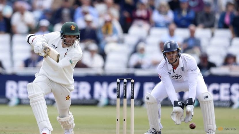 England on Brink of Victory After Bennett's Historic Ton: Zimbabwe Struggles at Trent Bridge