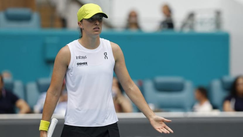 Swiatek given extra security after harassment at Miami Open - report