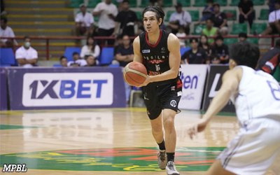 Adrian Santos Powers Basilan to Narrow Victory Over GenSan in MPBL