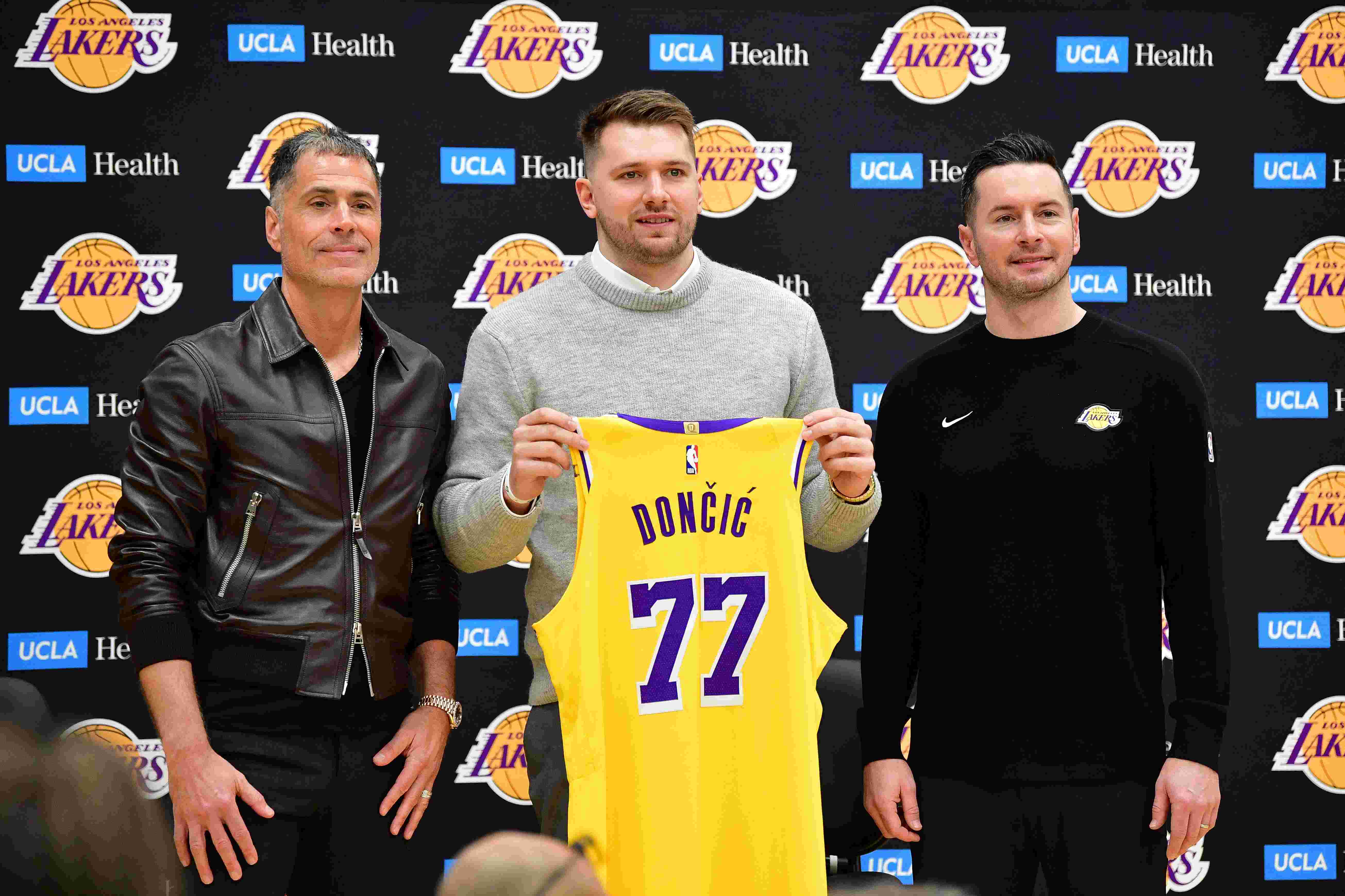 Tears and Controversy: Jerry Jones Reveals Wife's Emotional Reaction to Luka Doncic's Trade