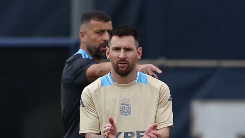 Messi Denies Tension, Highlights Positive Ties with Mexico