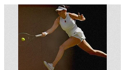 Anisimova's Stunning Upset Sets Stage for Epic Wimbledon Final Against Swiatek