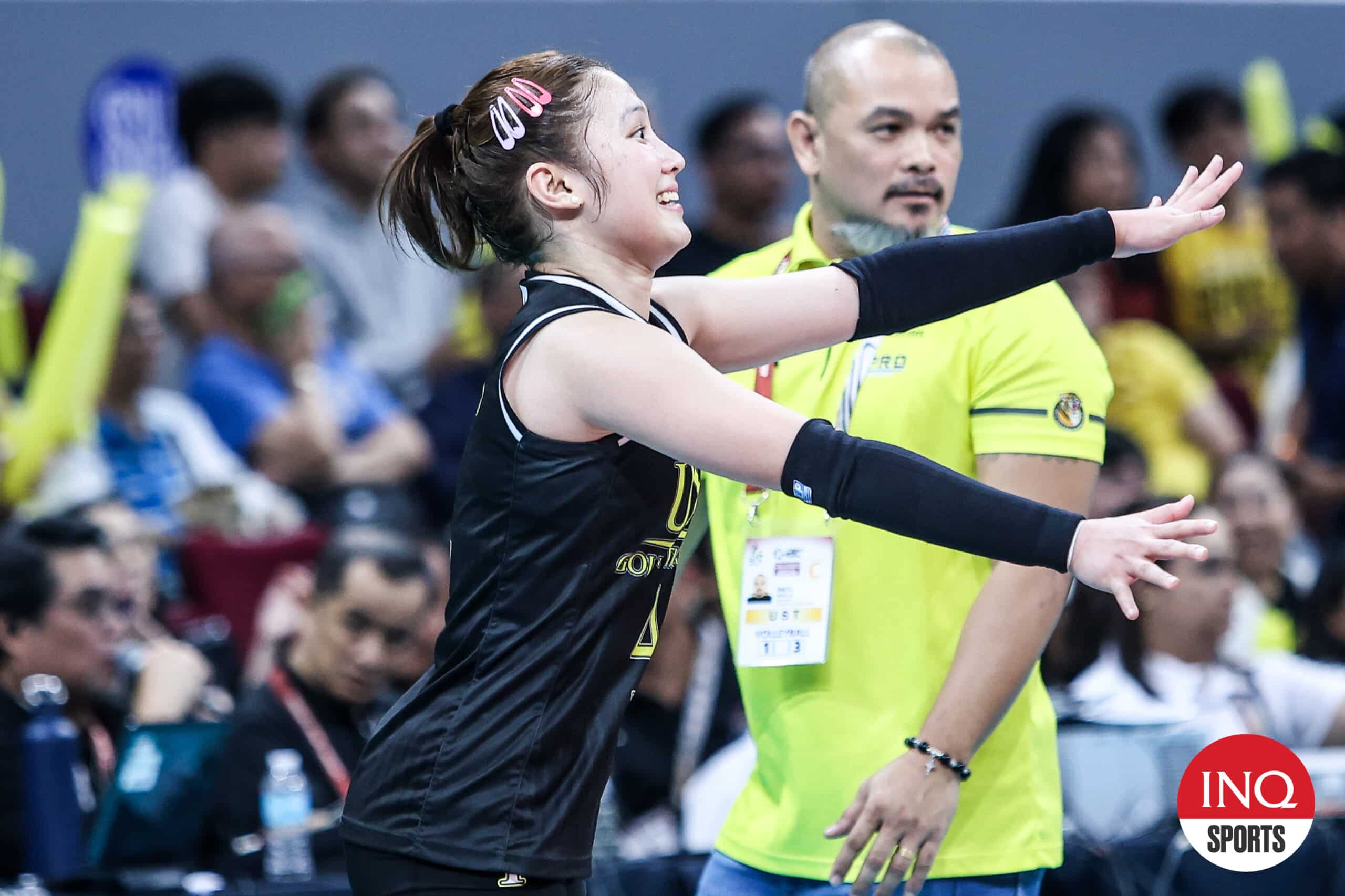 Crucial Weekend Ahead as UST Tigresses and La Salle Lady Spikers Vie for Final Four Edge in UAAP Volleyball