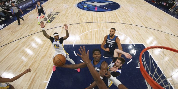 Randle Leads Timberwolves to Victory, Even Series Against Curry-Less Warriors