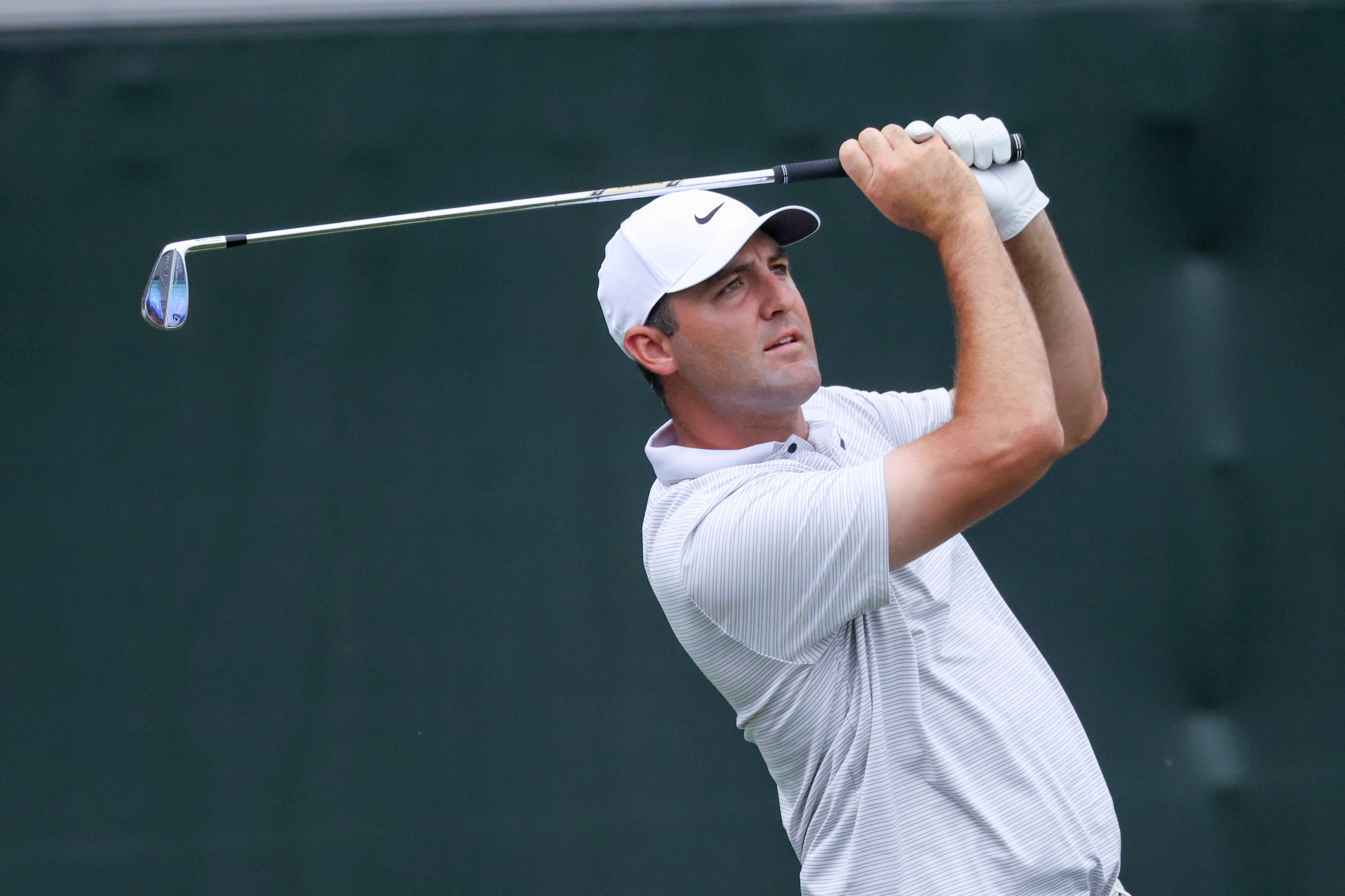 Scottie Scheffler Dominates CJ Cup Byron Nelson, Leads by Eight Shots
