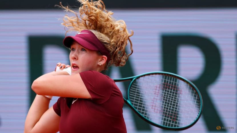 Mirra Andreeva Powers Through French Open Opener with Resilience and Skill