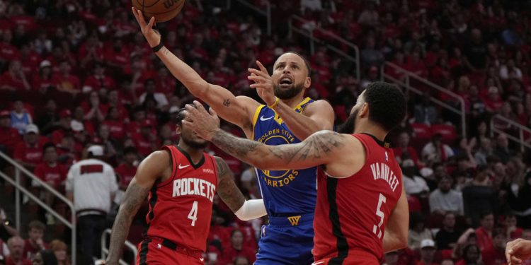 Stephen Curry's 31 Points Propel Warriors to Victory Over Rockets in Playoff Opener