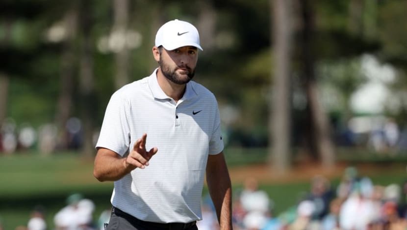 Justin Rose Takes Commanding Lead at Masters, McIlroy Faces Setback