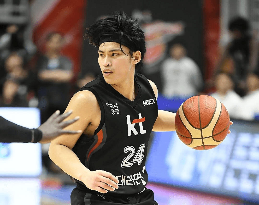 Cagulangan Leads Suwon to Dramatic Comeback, Ties KBL Quarterfinal Series with Daegu