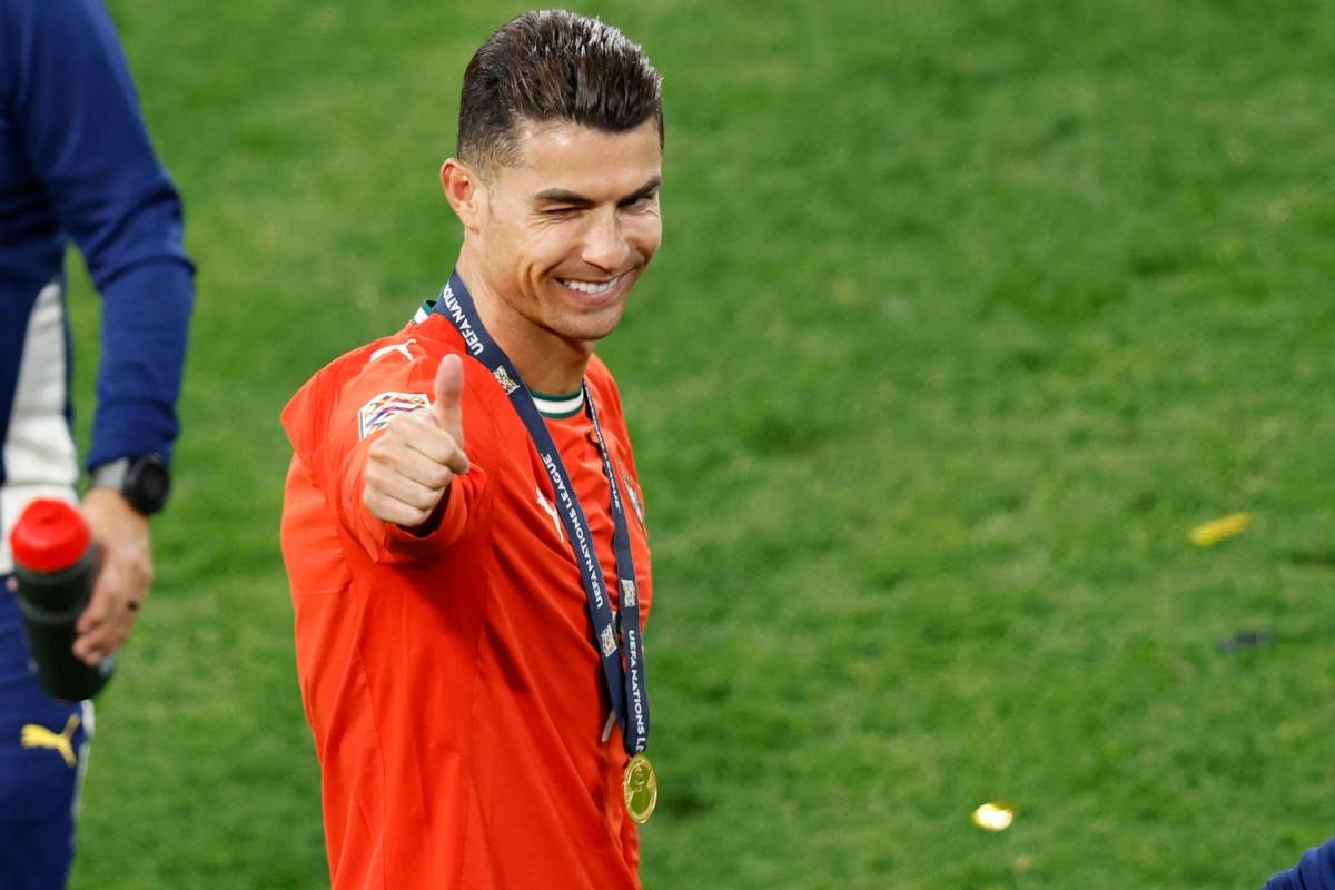 Star Players Absent as FIFA's Expanded Club World Cup Kicks Off in the US