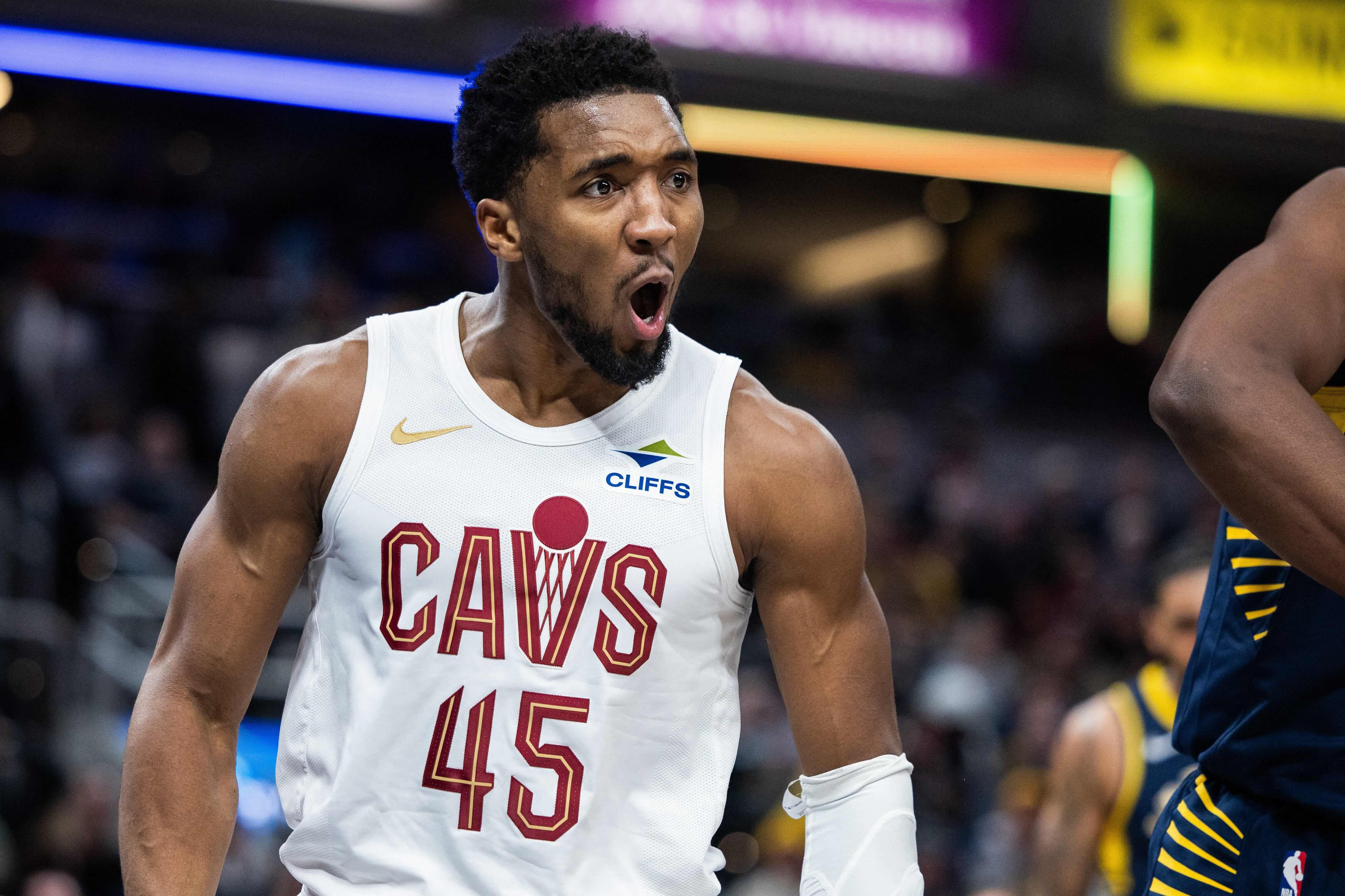 Mitchell and Jerome Lead Cavaliers to Dominant Win Over Heat in Playoff Opener