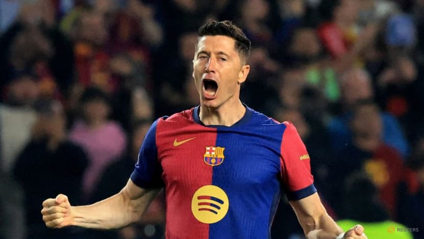 Lewandowski's Double Strike Leads Barcelona to Dominant 4-0 Victory Over Dortmund