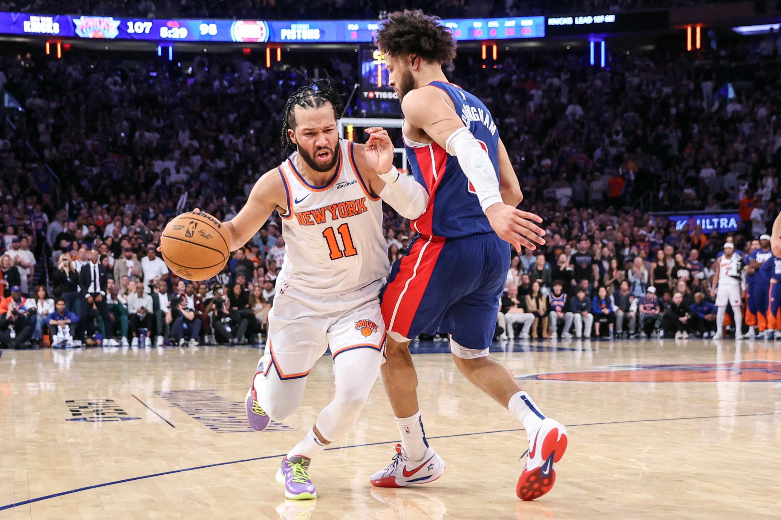 Knicks Surge Past Pistons with Fourth-Quarter Comeback in NBA Playoff Opener