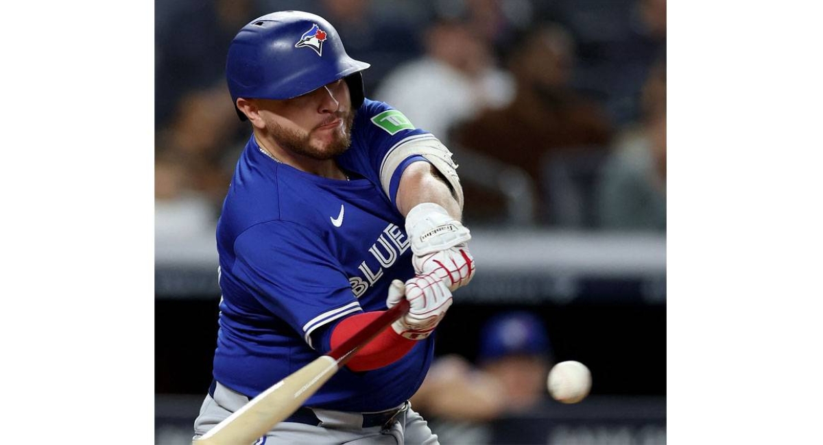 Alejandro Kirk's Clutch Double Propels Blue Jays to Victory Over Yankees