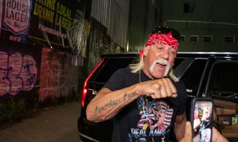 Legendary Wrestler Hulk Hogan Passes Away at 71 After Cardiac Arrest