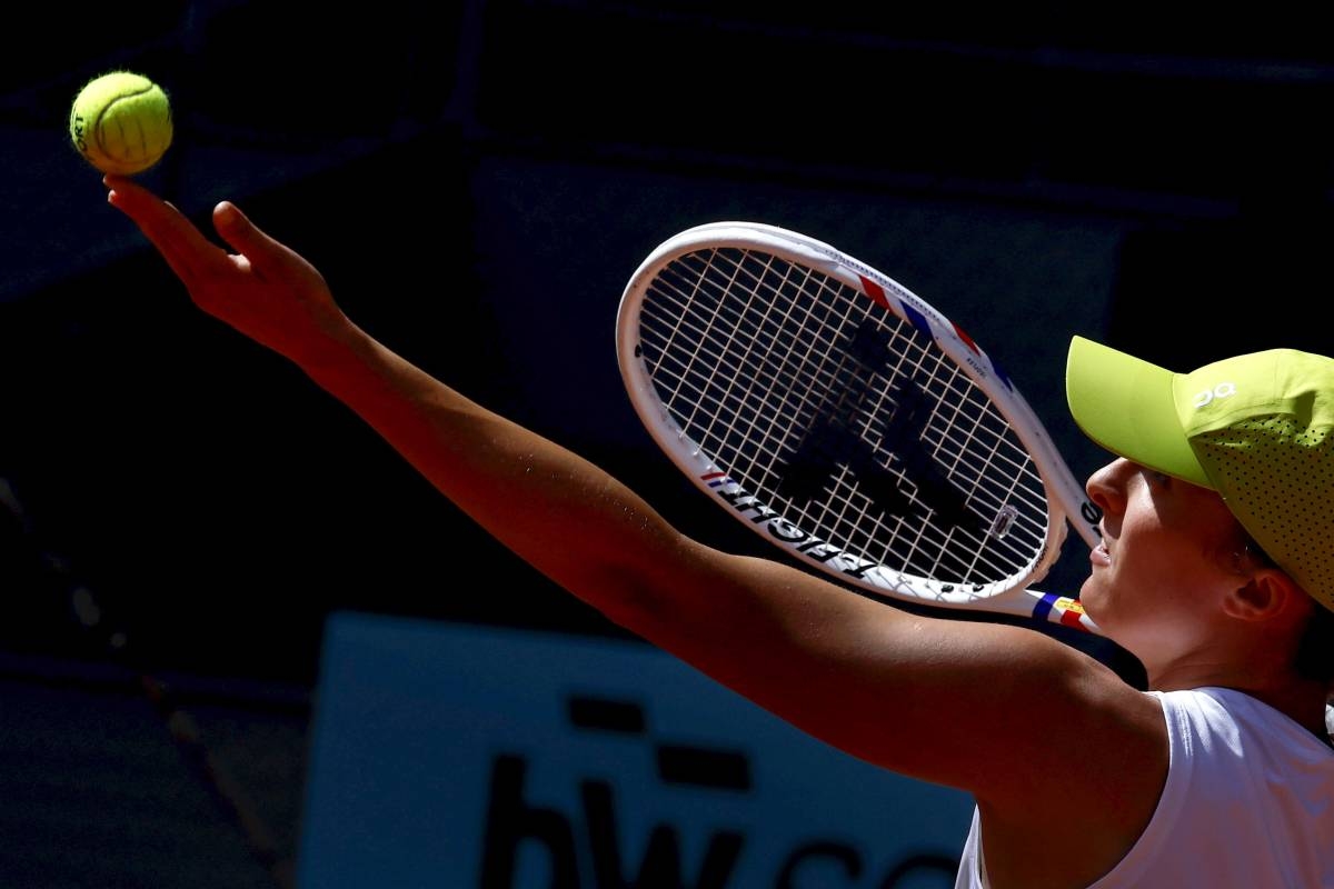 Iga Swiatek's Perfectionism Challenge as She Defends Rome Title
