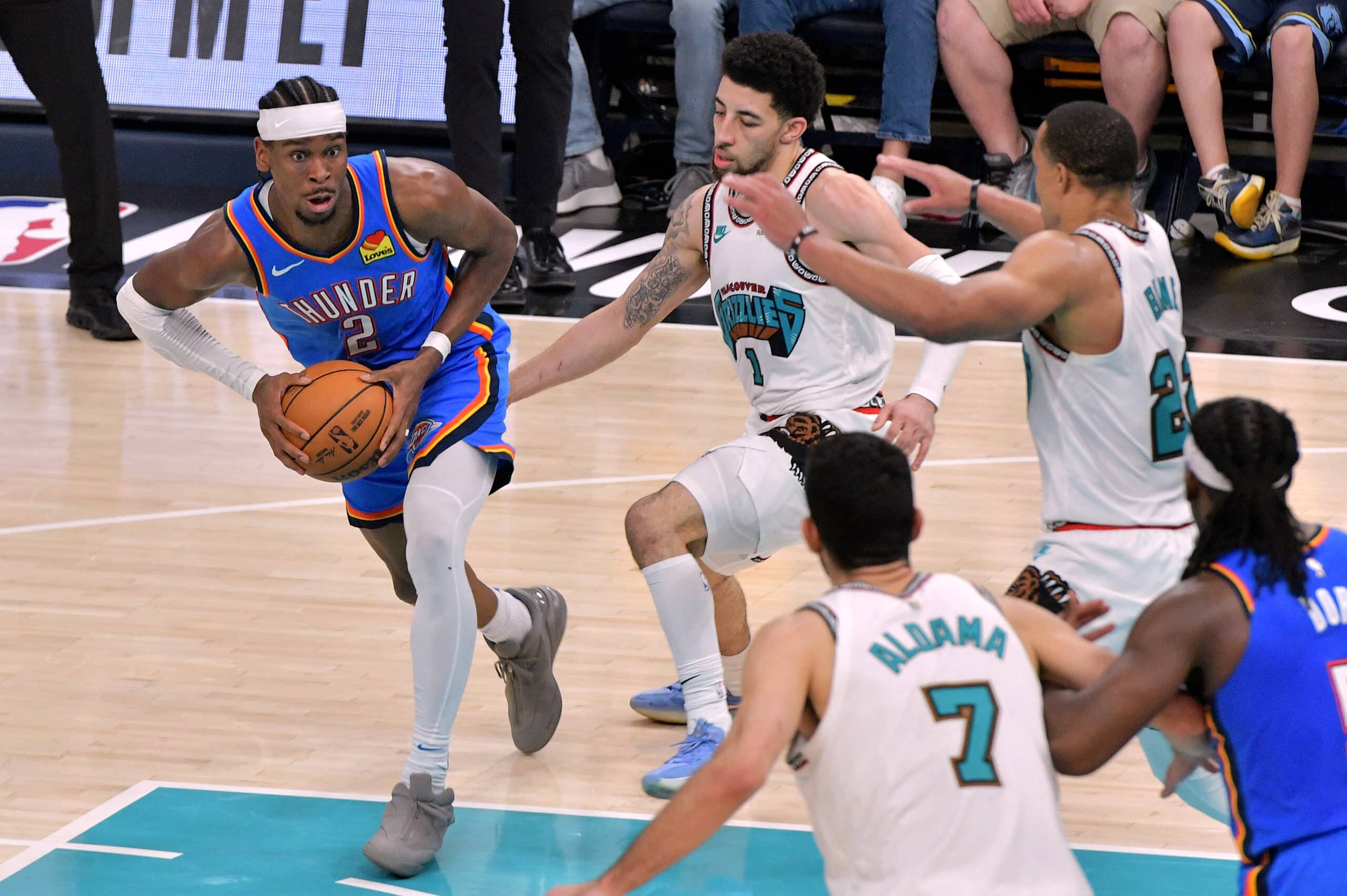 Thunder's Remarkable Comeback Secures 3-0 Lead Over Grizzlies in NBA Playoffs